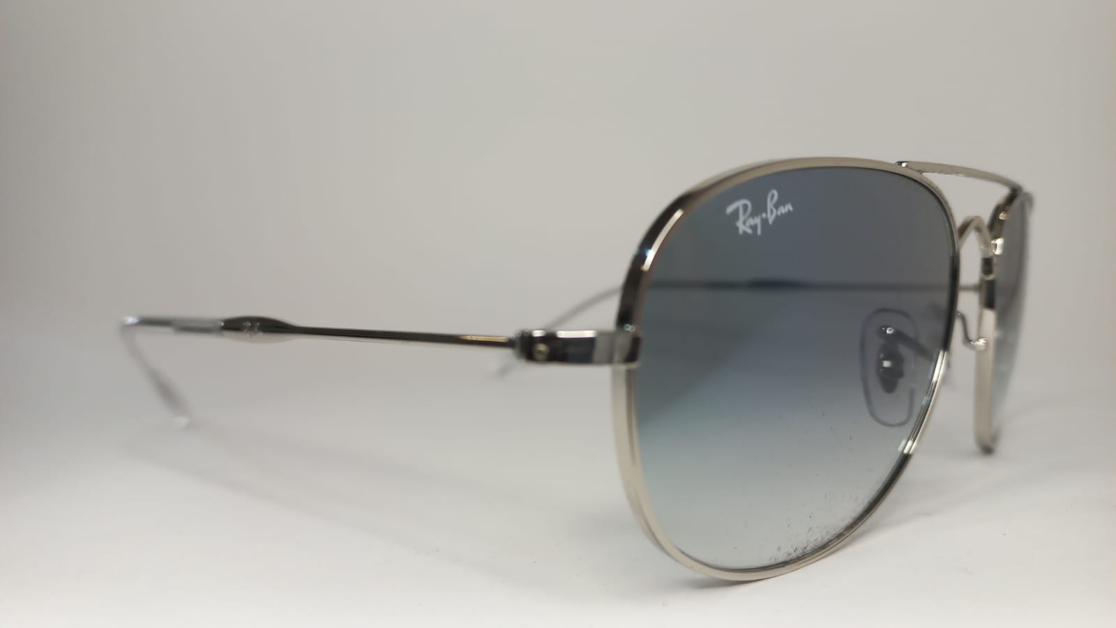 RB3735 003/3F57